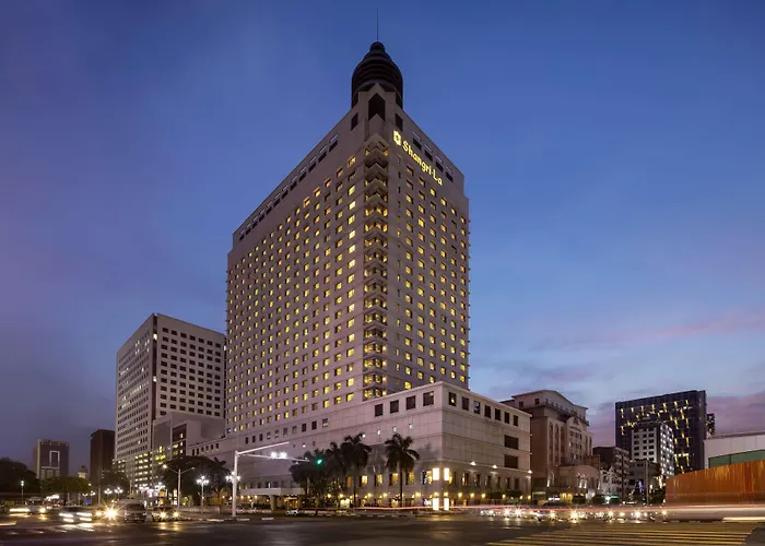 Sule Shangri-La, Yangon