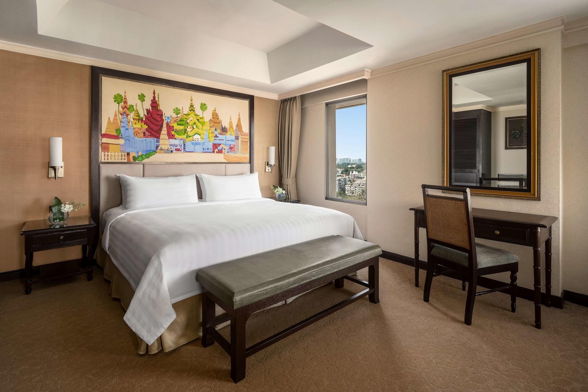 Sule Shangri-la, 5* Yangon